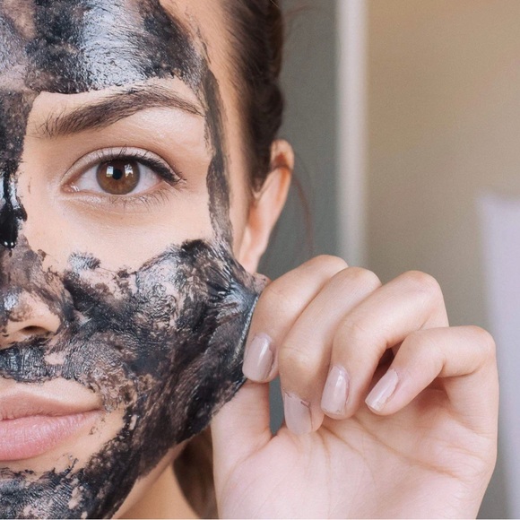 ⭐️Brand New Masque Bar Luminizing Charcoal Peel Off Mask M104 - Picture 3 of 4